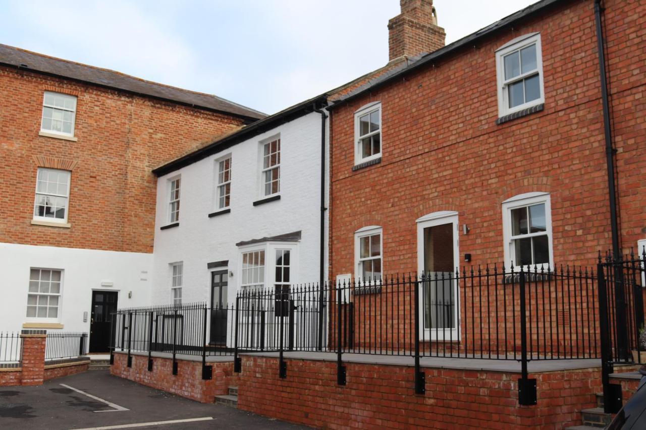 Canal View Cottage With Log Fire & Parking Blisworth Kültér fotó